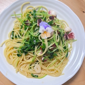 タコとにんにくの和風パスタ